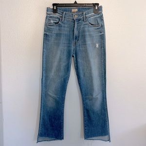 Mother denim insider crop step fray color shake well